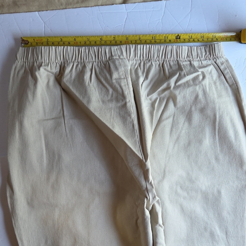 2 Quacker Factory Women's Brown and Cream Cropped Pants - Picture 9 of 11